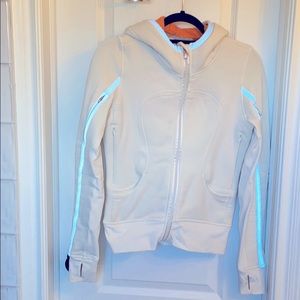 Lululemon Sweatshirt